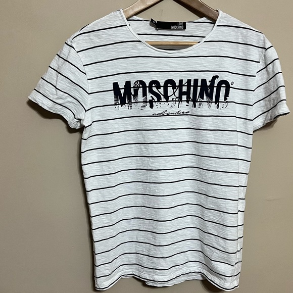 Love Moschino Other - Love moschino T-shirt